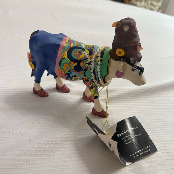 Vintage 2002 Westland Giftware Cow Parade BEEHIVE BOVINE Resin Figurine - Picture 4 of 7